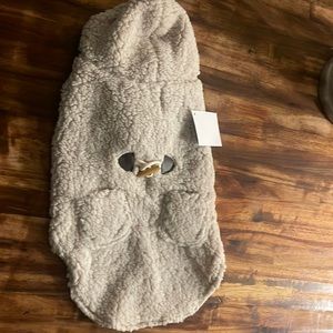 Dog jacket for medium size dog the size is large